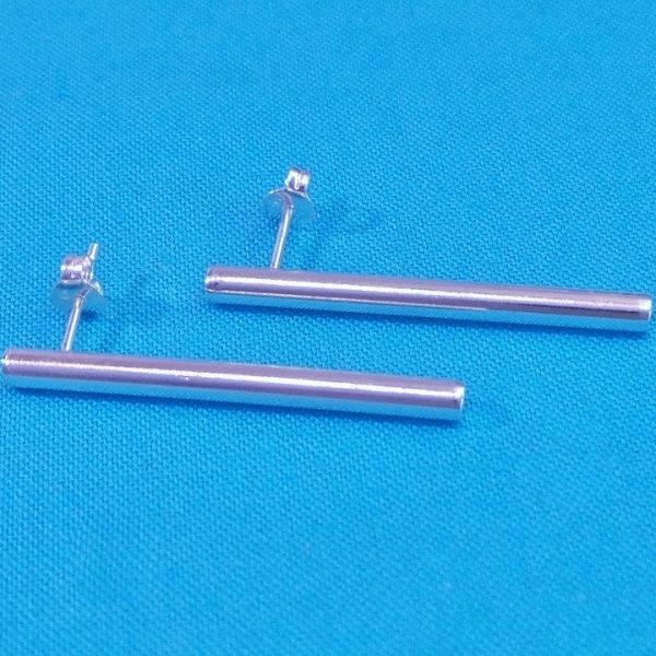2 Unsual Vertical Lines Silver Post Earrings