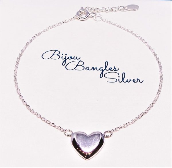 Cute, Contemporary, Sterling Silver Heart Bracelet
