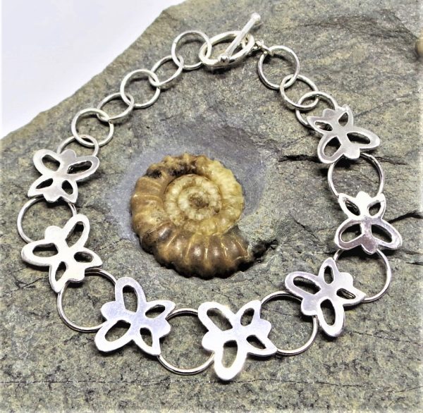 Charming, Delicate Sterling Silver Openwork Butterfly Bracelet